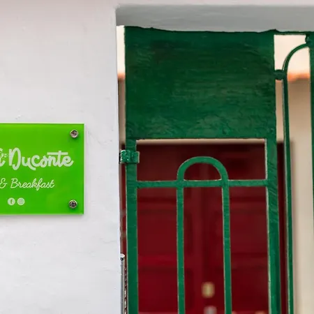 Casa Duconte Bed & Breakfast 4*