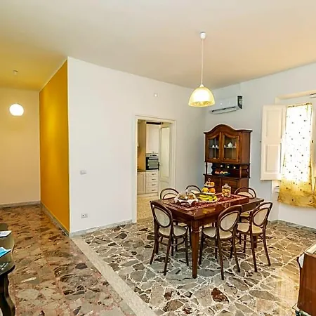 Casa Duconte 4* Барлетта