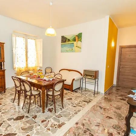 Casa Duconte Nocleg ze śniadaniem Barletta